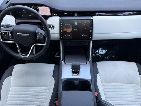Used 2025 Land Rover Discovery Sport S AWD/4WD image 15