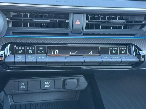 New 2026 Toyota Prius Limited image 23