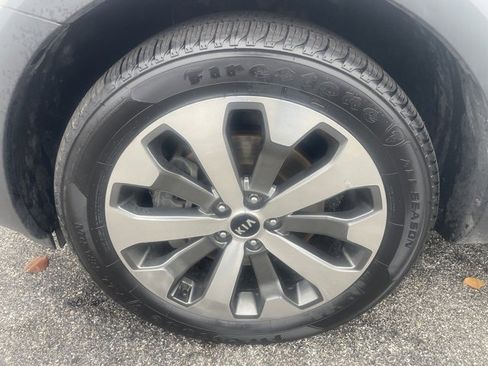 Used 2021 Kia Telluride S image 43