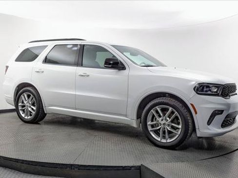 Used 2023 Dodge Durango GT RWD image 13