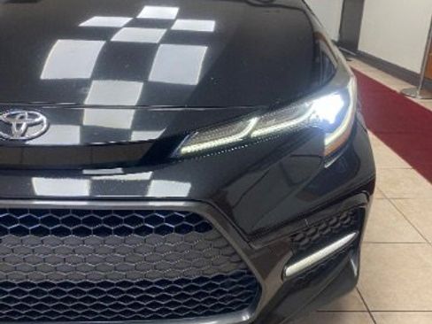 Used 2021 Toyota Corolla SE FWD image 10