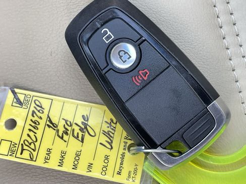 Used 2018 Ford Edge SEL w/ Equipment Group 201A image 27