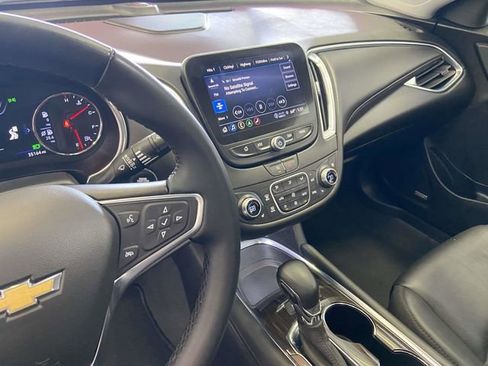 Used 2024 Chevrolet Malibu LT image 23