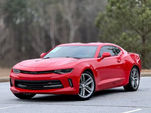 Used 2017 Chevrolet Camaro LT w/ RS Package image 7