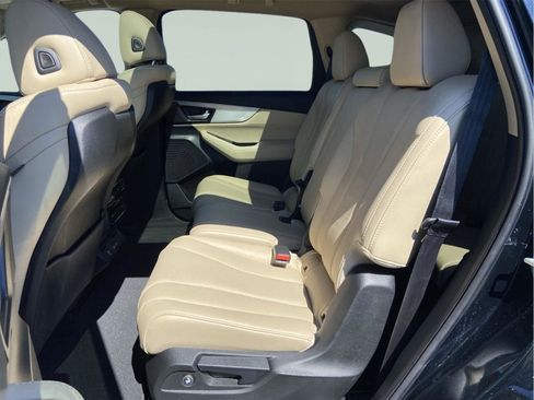 Used 2023 Acura MDX SH-AWD w/ Technology Package image 12