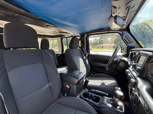 Used 2021 Jeep Wrangler Unlimited Sport AWD/4WD image 21