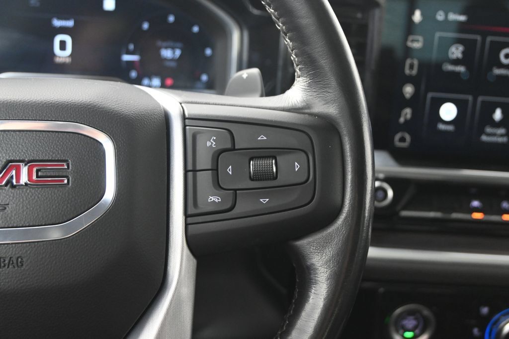 Used 2022 GMC Sierra 1500 SLT w/ SLT Convenience Package AWD/4WD image 36