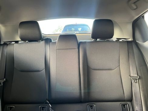 Used 2025 Toyota Prius LE image 38