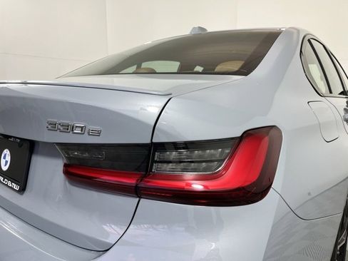 Used 2023 BMW 330e xDrive w/ M Sport Package image 24