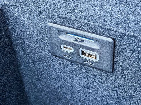 Certified 2024 Cadillac XT6 Luxury w/ LPO, Floor Liner Package FWD image 50