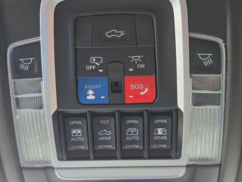 Used 2021 RAM 1500 Laramie w/ Sport Appearance Package AWD/4WD image 30