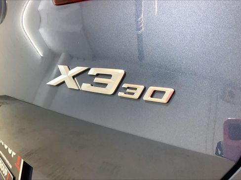 Used 2026 BMW X3 xDrive30i w/ Premium Package AWD/4WD image 9