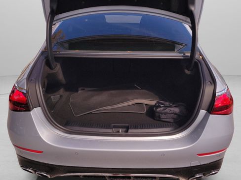 Used 2025 Mercedes-Benz E 53 AMG e 4MATIC Sedan image 32