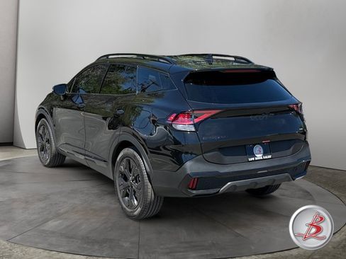 Used 2025 Kia Sportage X-Line AWD/4WD image 5