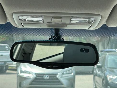 Used 2002 Toyota Camry LE FWD image 39