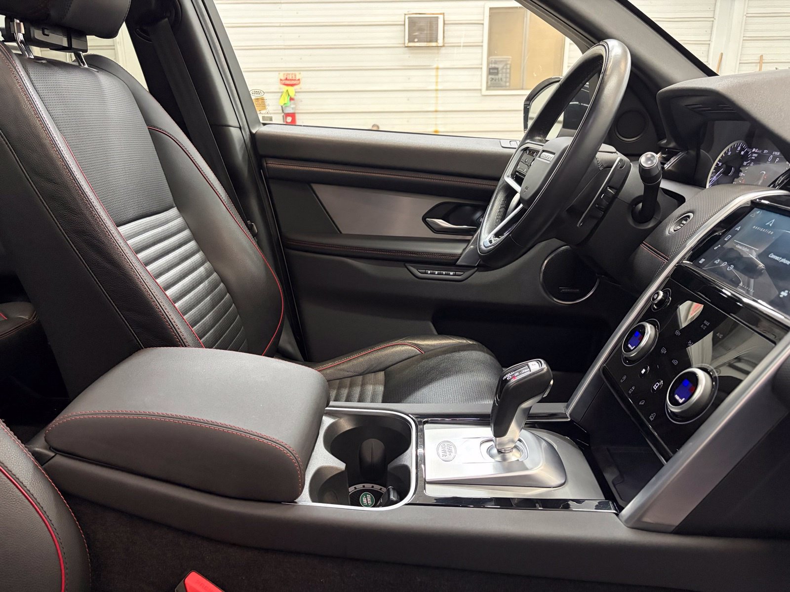 Used 2022 Land Rover Discovery Sport S R-Dynamic AWD/4WD image 28