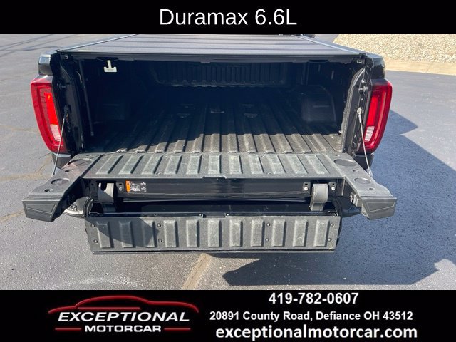 Used 2023 GMC Sierra 2500 Denali w/ Denali Black Diamond Edition AWD/4WD image 5