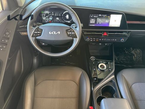 Certified 2023 Kia Niro Wind FWD image 15