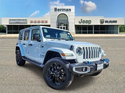 Used 2023 Jeep Wrangler Unlimited Sahara w/ Cold Weather Group