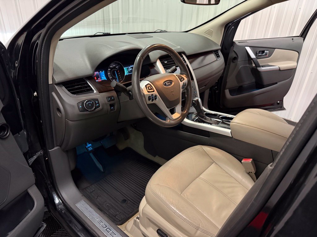 Used 2011 Ford Edge Limited w/ 302A Rapid Spec Order Code AWD/4WD image 44