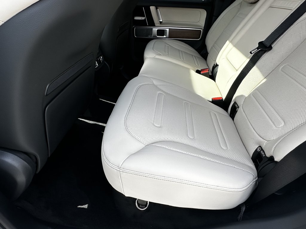 New 2027 Mercedes-Benz G 580 e image 25