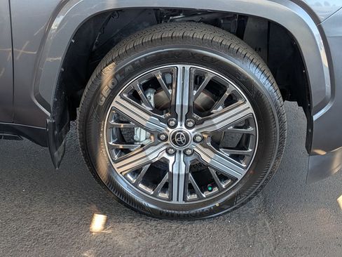 Certified 2023 Toyota Sequoia Capstone AWD/4WD image 7