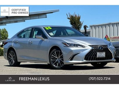 Certified 2025 Lexus ES 300h w/ Premium Package