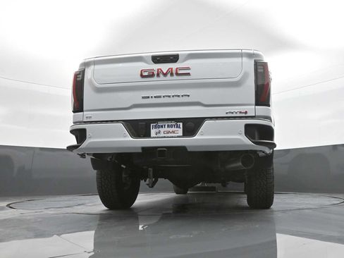 New 2026 GMC Sierra 2500 AT4 w/ AT4 Premium Plus Package AWD/4WD image 40