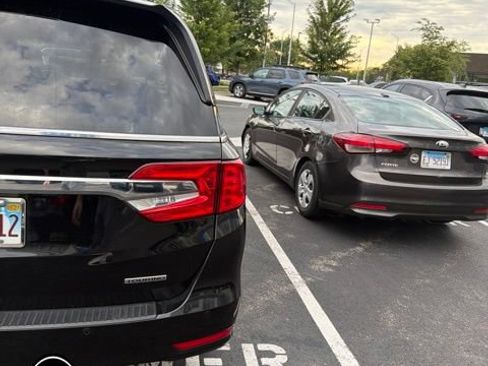 Used 2020 Honda Odyssey Touring image 4