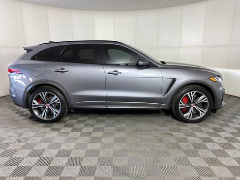 Used 2021 Jaguar F-PACE SVR image 8