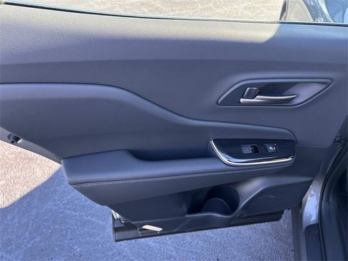 Used 2026 Toyota Crown XLE image 19