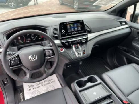 Certified 2026 Honda Odyssey Sport-L image 18