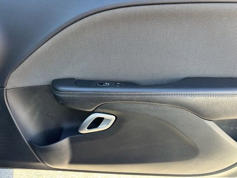 Used 2016 Dodge Challenger SXT w/ Driver Convenience Group image 24