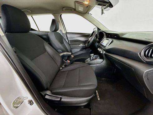 Used 2023 Nissan Kicks S FWD image 30