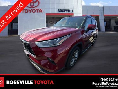 Used 2021 Toyota Highlander Platinum