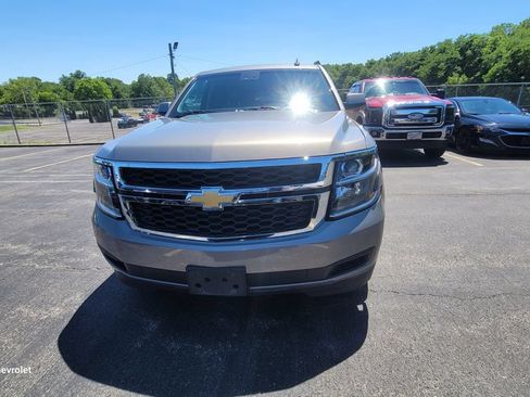 Used 2017 Chevrolet Suburban LT AWD/4WD image 1