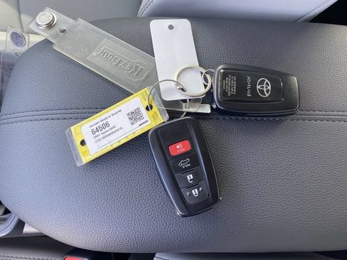 Used 2025 Toyota RAV4 XLE Premium w/ Weather Package FWD image 32