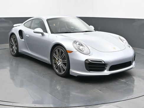 Used 2014 Porsche 911 Turbo S w/ Light Design Package image 3