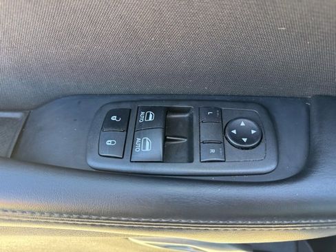 Used 2022 Dodge Challenger SXT w/ Blacktop Package image 8