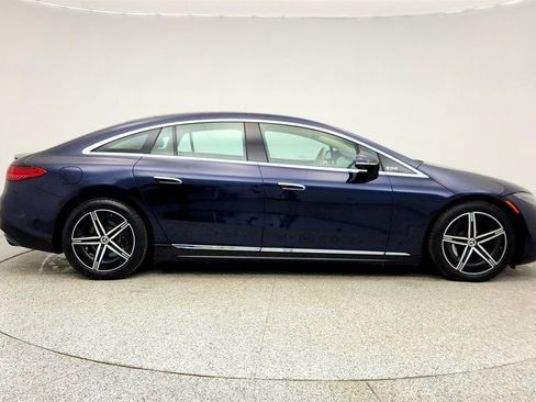 Used 2023 Mercedes-Benz EQS 580 EQS 580 4MATIC Sedan with Natu image 4