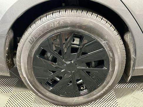 Used 2024 Nissan Altima 2.5 S image 29