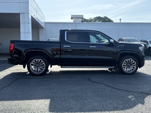 New 2026 GMC Sierra 1500 Denali Ultimate w/ LPO, Black Badging Package AWD/4WD image 2