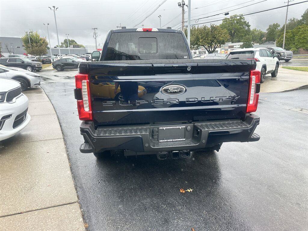 Used 2025 Ford F250 Lariat w/ Lariat Ultimate Package AWD/4WD image 5