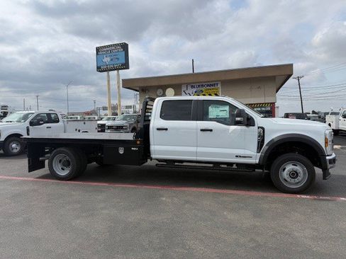 New 2026 Ford F550 4x4 Crew Cab image 2