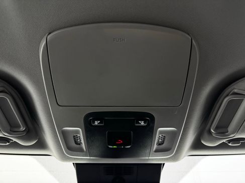 Used 2025 Toyota Camry LE FWD image 25