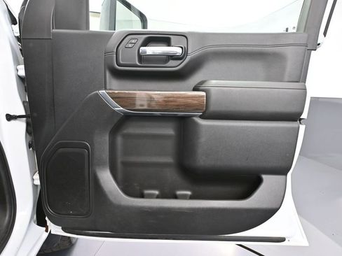 Used 2023 Chevrolet Silverado 2500 LT AWD/4WD image 45