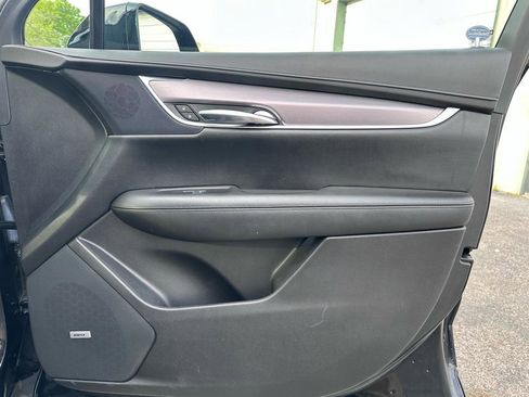 Used 2017 Cadillac XT5 Luxury w/ Driver Awareness Package image 45