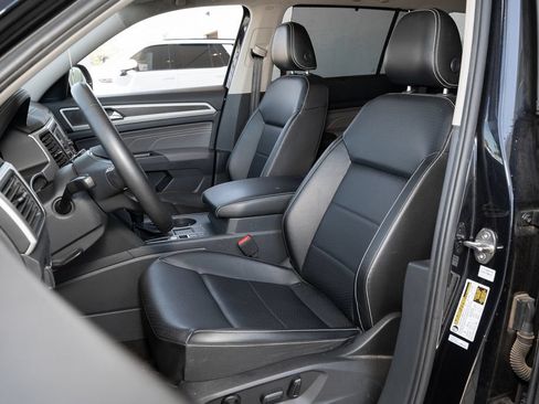 Used 2022 Volkswagen Atlas SE FWD image 20