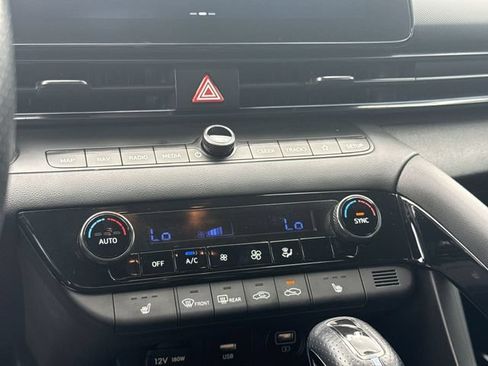 Certified 2022 Hyundai Elantra N FWD image 18