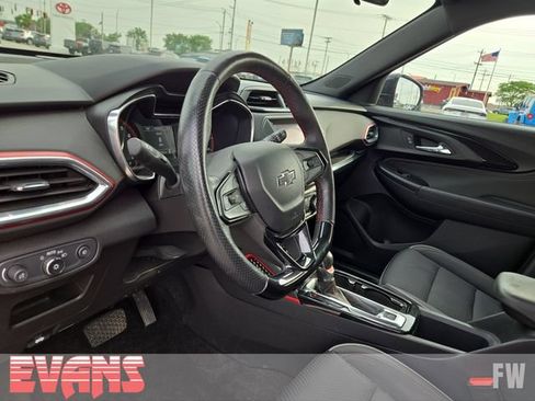 Used 2022 Chevrolet TrailBlazer RS AWD/4WD image 21
